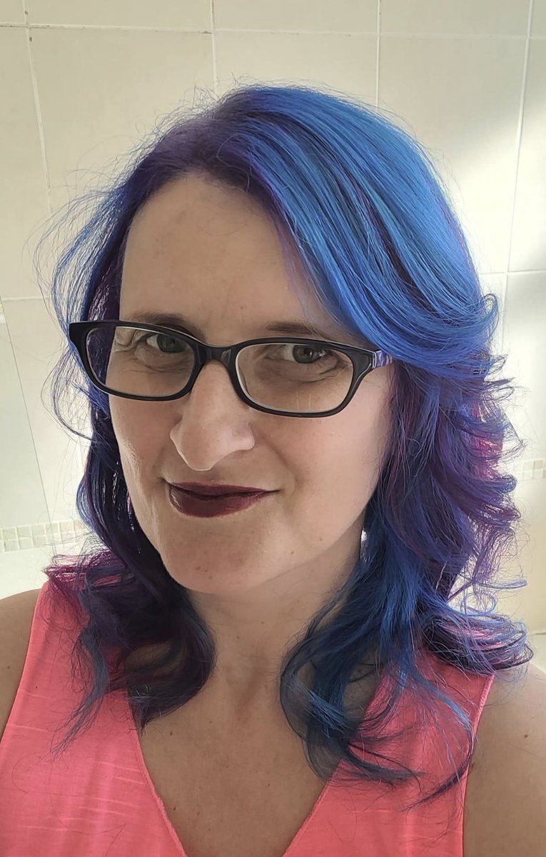 #BGS2024

Wondered what it’s like managing blood stocks on the Isle of Wight! Think challenges - weather/transport/drones! Emily talks about - 'A matter of logistics- the challenge of delivering blood to an island hospital'

Book now!/Join us in Nottingham bgs-transfusion.org