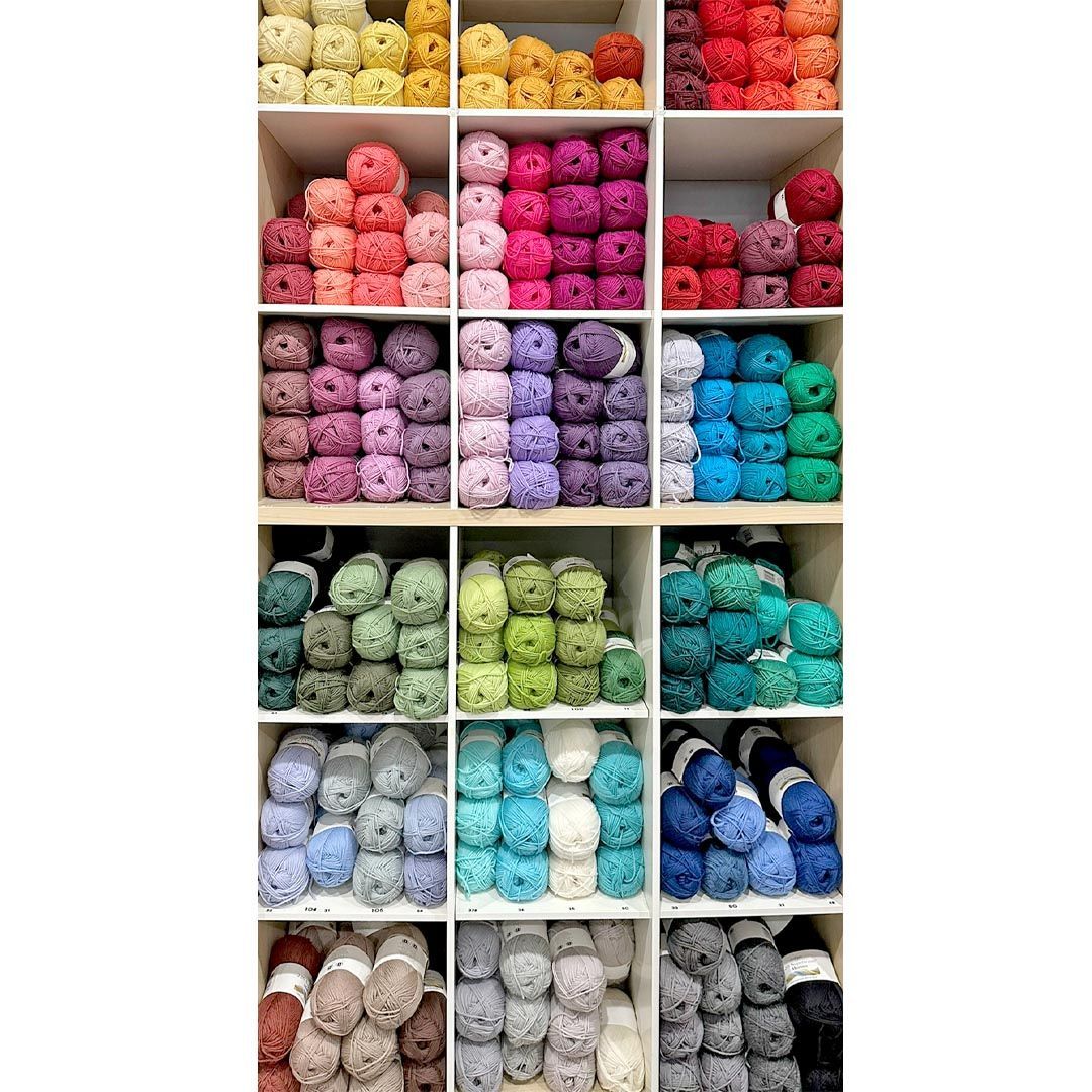 CascadeYarns's tweet photo. Hi #Chicago - today we are at @yarnify
They are located in Chicago’s Printer’s Row neighborhood – not that far from Michigan Ave. They offer an enormous selection of yarns, notions, needles, local artisanal crafts, and much more.
#CascadeYarns #yarnify #LYS #shoplocal #yarnstore https://t.co/SUTkfecQlc