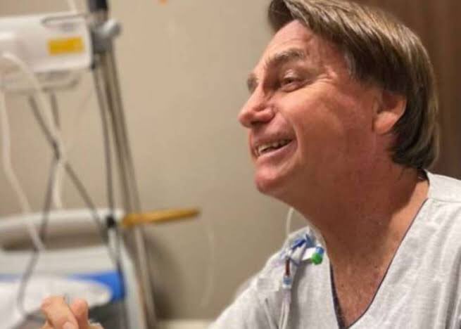 robsonleiteadv's tweet photo. Como advogado, já impetrei diversos Habeas Corpus, inclusive preventivo. Bolsonaro inaugurou uma nova modalidade de recurso para evitar ser preso,“ Atestado de Saúde Preventivo” internou-se novamente? Toc.toc.toc… https://t.co/S6JPb56ur1