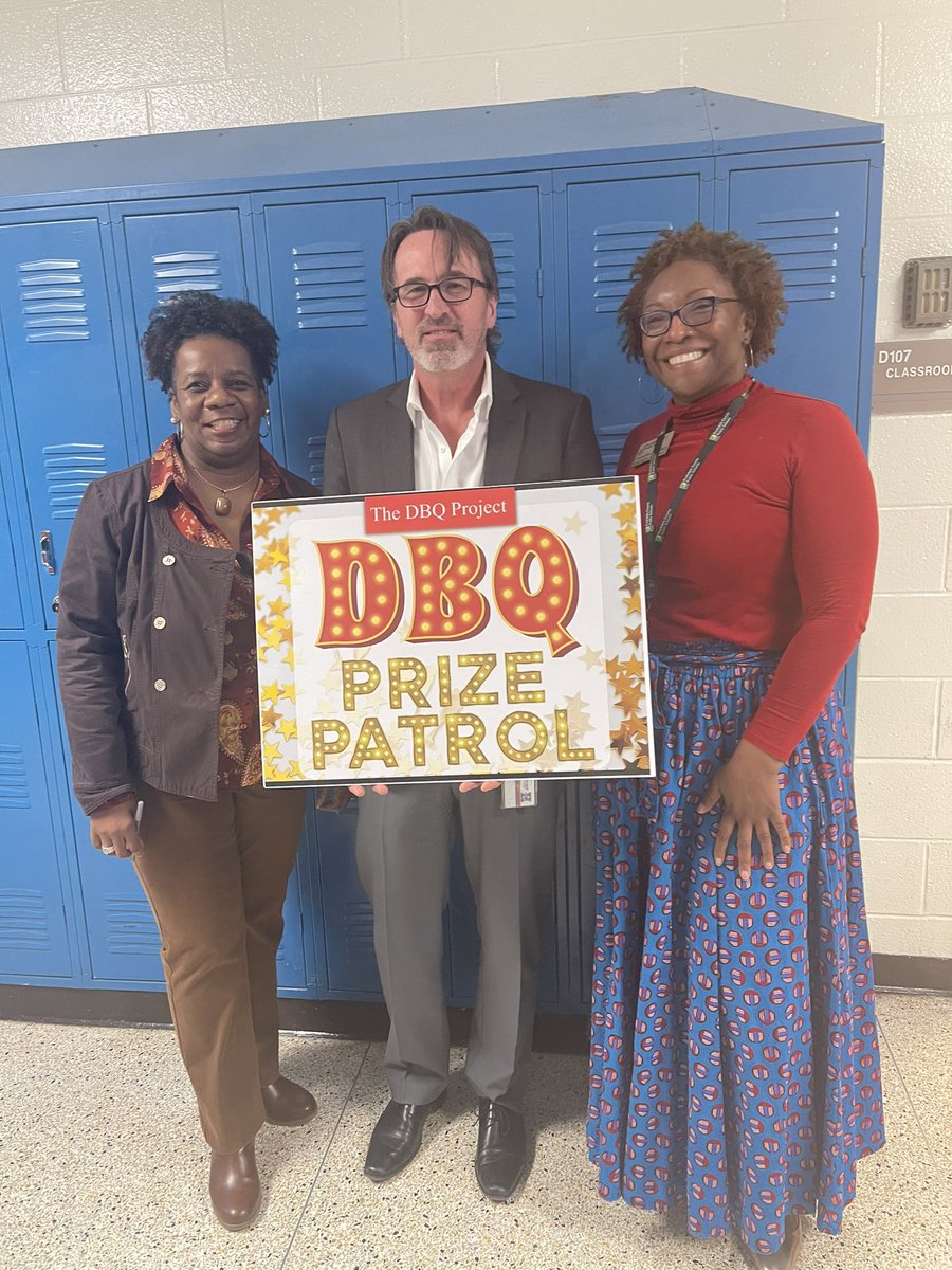 Three cheers for Mr. Spear @HeritageConyers @RockdaleSchools! He and his students also received a visit from @DBQProject #prizepatrol