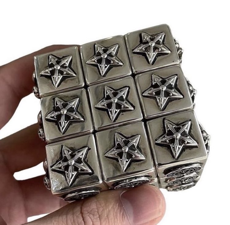 Shtreetwear's tweet image. Chrome Hearts Rubiks Cube