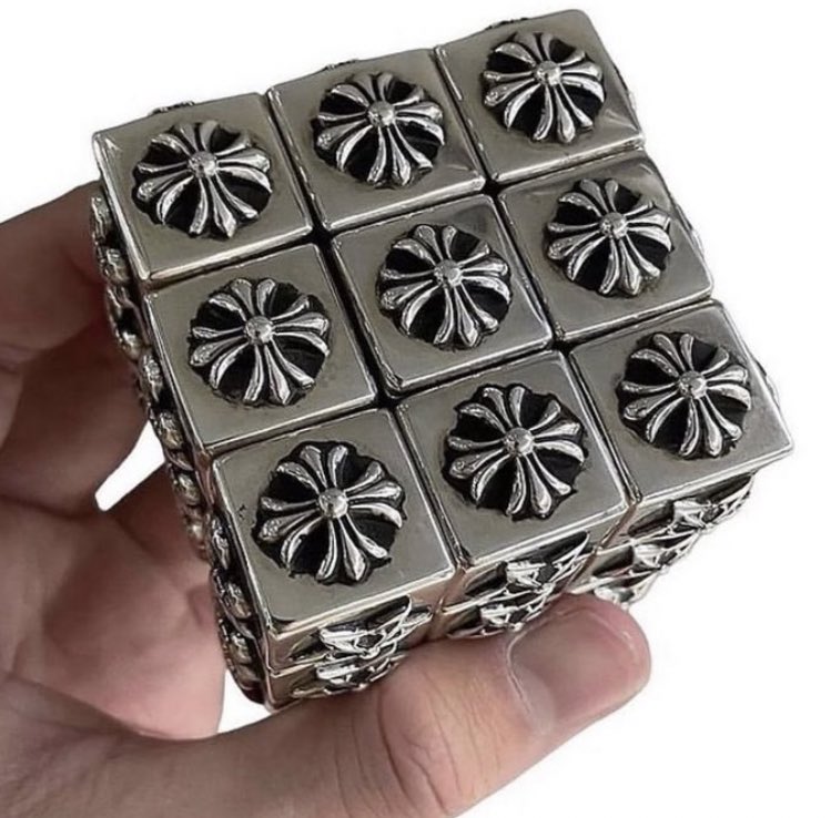 Shtreetwear's tweet image. Chrome Hearts Rubiks Cube