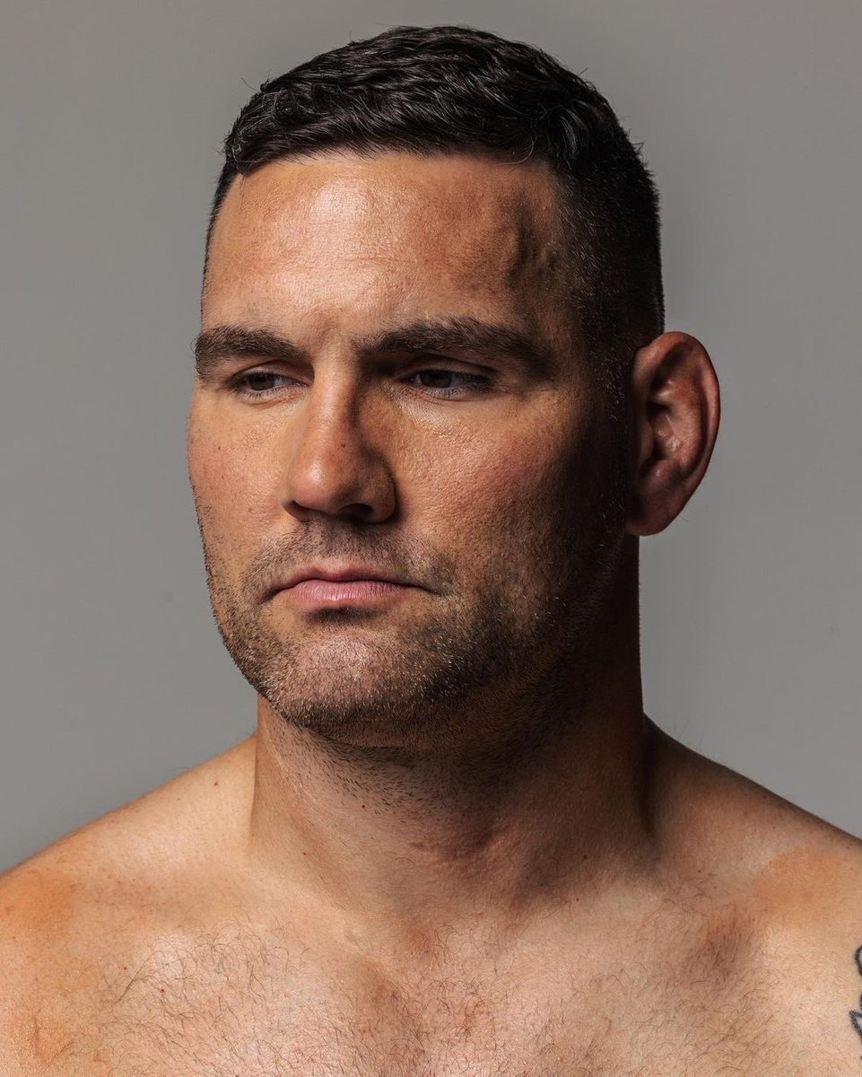 Chris Weidman tweet media
