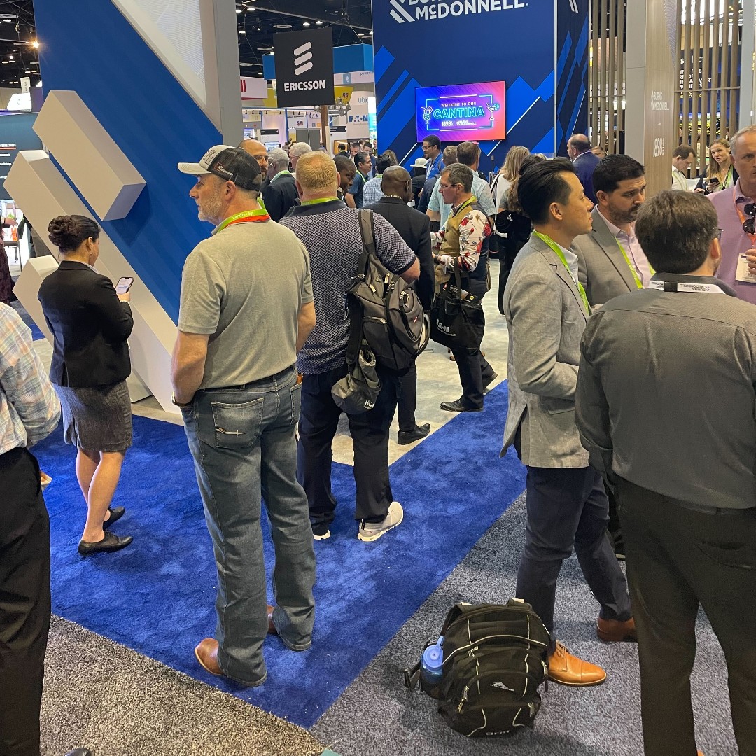 DISTRIBUTECH's tweet image. It&apos;s 5 o&apos;clock somewhere!

#DISTRIBUTECH24 #DISTRIBUTECH #transmissionsystem #distributionsystem #transmissionsystems #distributionsystems #powergrid