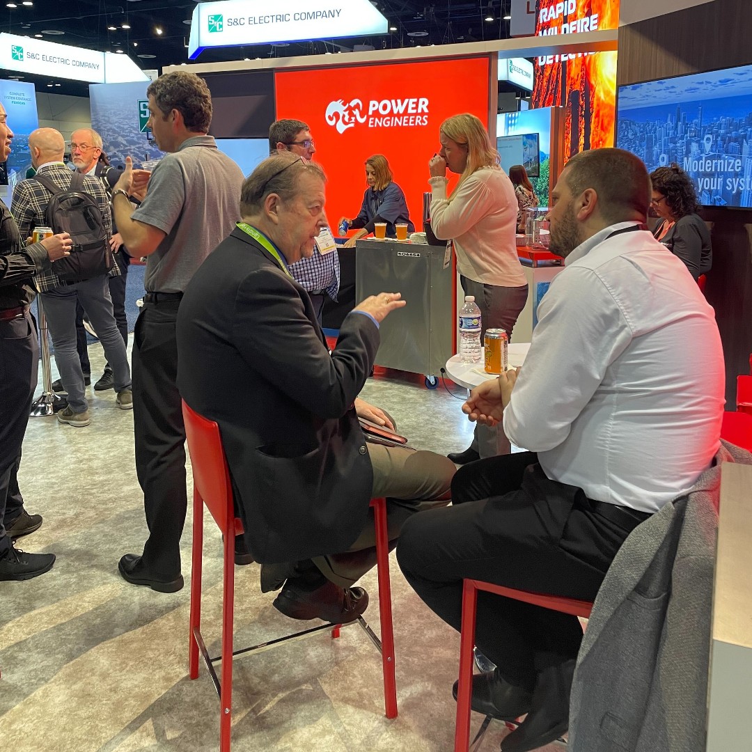 DISTRIBUTECH's tweet image. It&apos;s 5 o&apos;clock somewhere!

#DISTRIBUTECH24 #DISTRIBUTECH #transmissionsystem #distributionsystem #transmissionsystems #distributionsystems #powergrid