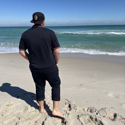 LuisLepeh's tweet photo. #NewProfilePic https://t.co/2hYPxAPpr3