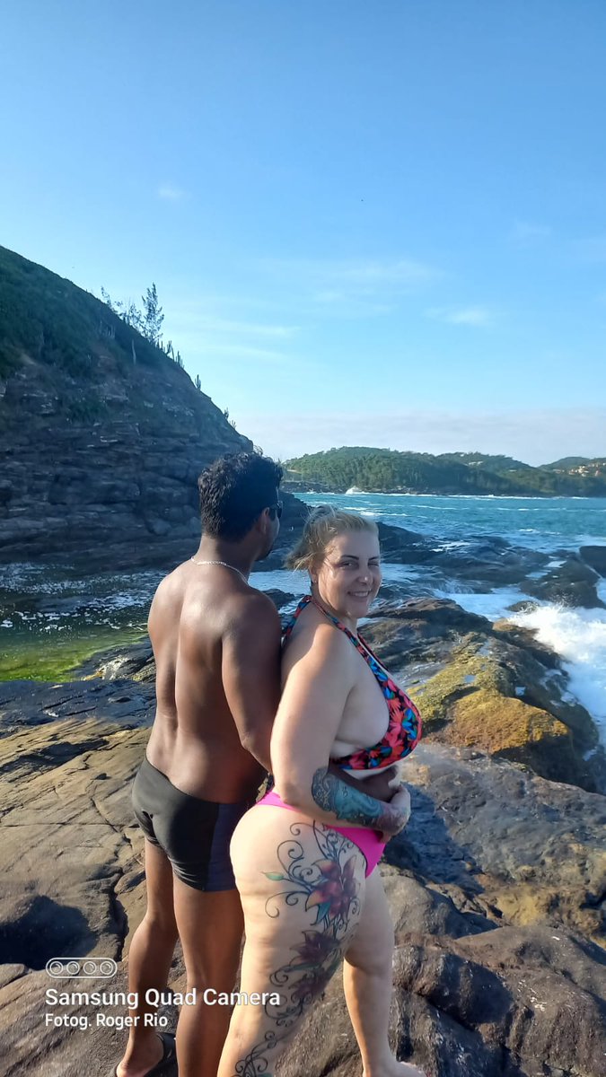 marciaenk's tweet photo. Curtindo  férias com em breve muitas novidade e vídeos  apimentadas. 
@RogerRio_ 
@casalrogeremy 
#férias #festinha 
#pegada https://t.co/QHSfkHDzFm