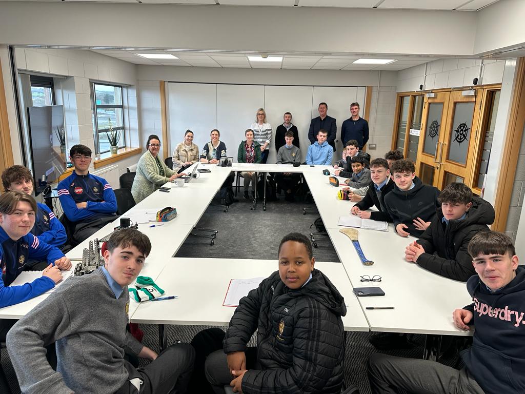 Young scientists and engineers from @thegreencbs visited us in @imar_ie today to work on their projects for @SciFest4STEM @BTYSTE but I think we learned more from them than they did from us. @LeroCentre @MTU_ie @jw_tra @AgritechA @REEdIDept @IKC3_Project