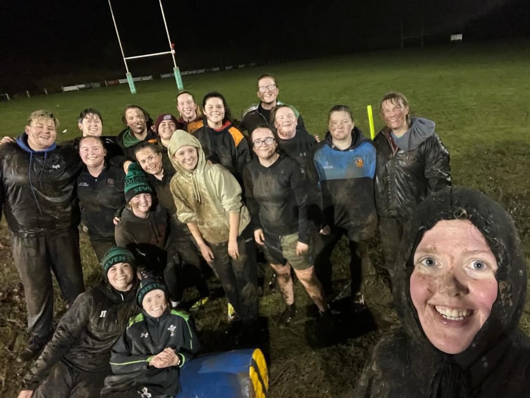 A muddy one tonight 🖤💚