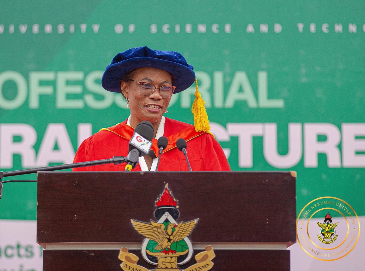 Thevokofficial's tweet photo. “I will urge you all to dream big, just dream big, and give the bills to God. He can afford it”❗👀

~~Prof. Atinuke O. Adebanji https://t.co/r5CfUFv94F
