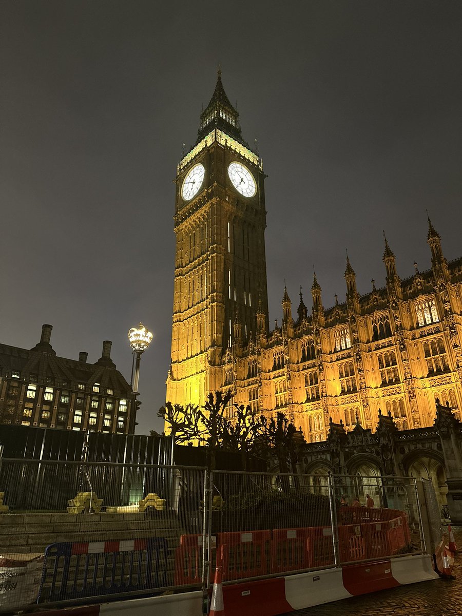 Katherine Raven tweet media