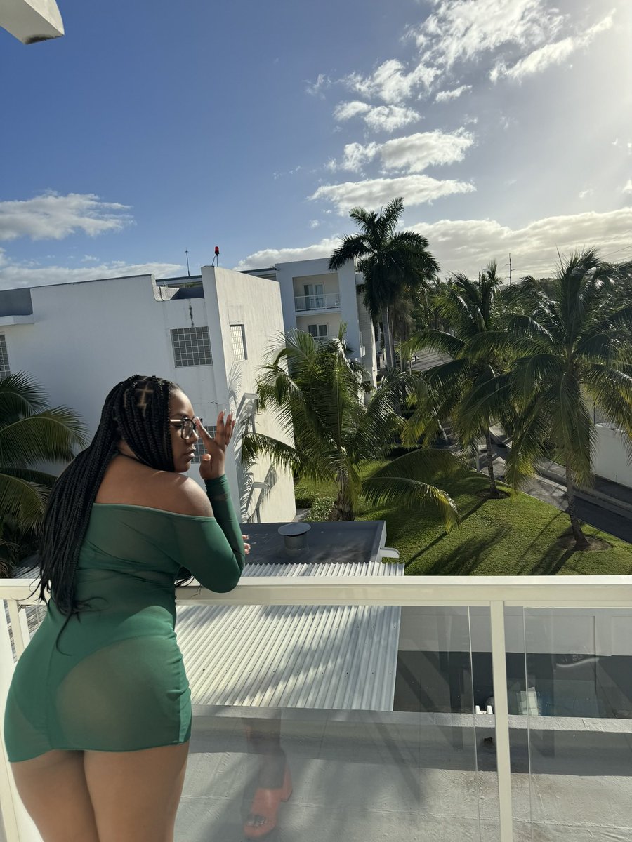 KashXli's tweet photo. 🇯🇲🌴 https://t.co/fNKJnfxaoq