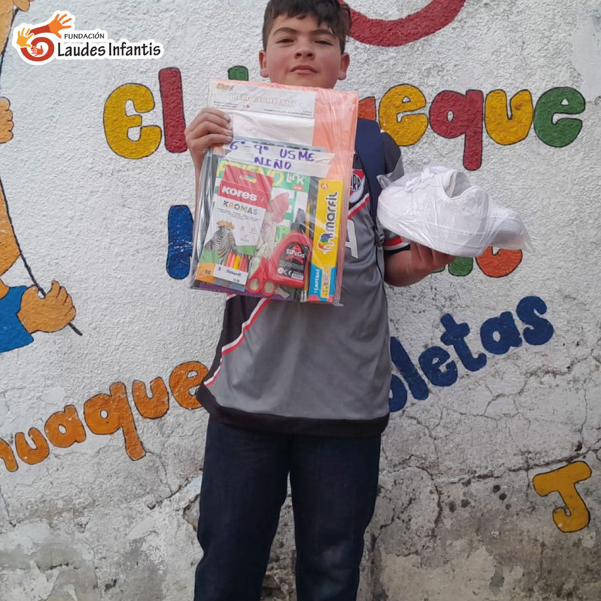 ¡Un futuro brillante comienza hoy! Con alegría y esperanza, hemos entregado las becas escolares a los pequeños de Arrayanes en Usme, Bella Flor y Brisas del Volador en Ciudad Bolívar.  ¡Gracias a la #AsociaciónSCAgustínDrake por creer en el poder de la educación!  #trueque