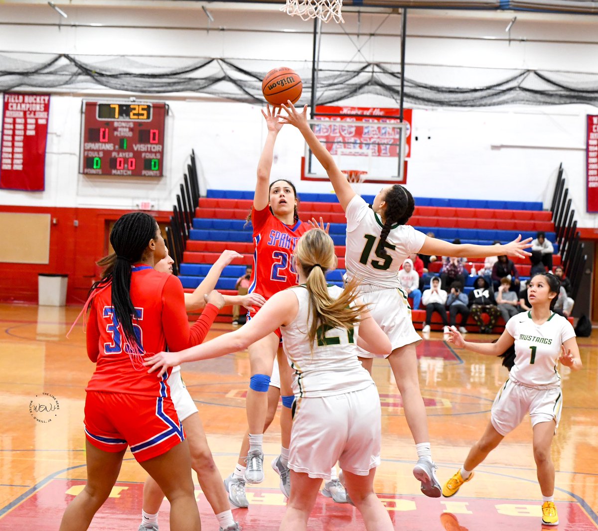 The Link News tweet media