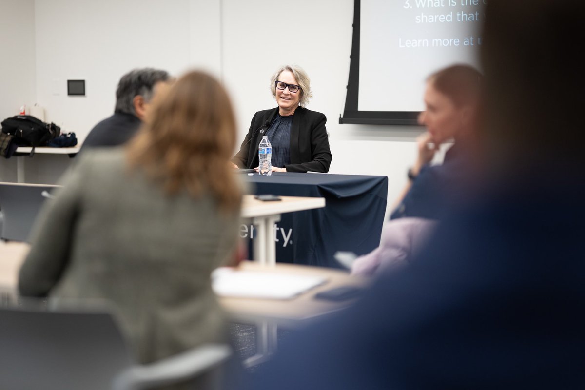 Thank you to those who joined me this week at the Roosevelt, Vernal, and Salt Lake campuses for my statewide roundtable discussions. Your feedback will be used as we look for ways to improve the #USU system.

#USURoosevelt #USUVernal #USUSaltLake #USUStatewide