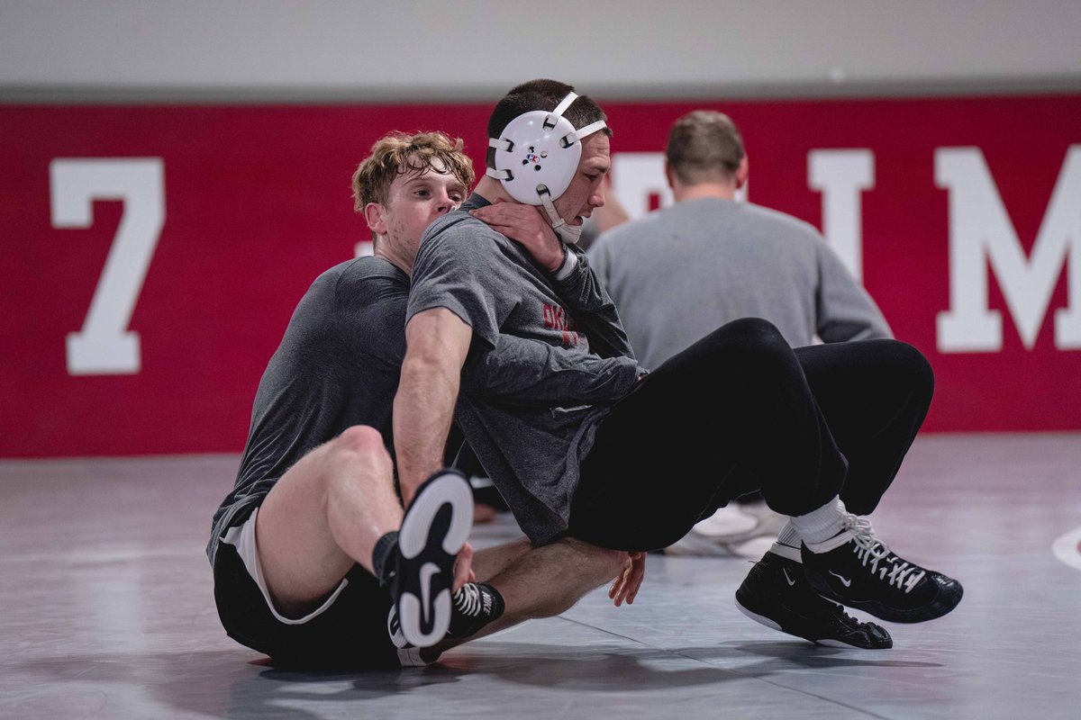 OU_Wrestling's tweet photo. Gearing up for Tulsa 😤

#BoomerSooner https://t.co/wGyPgI6cDC