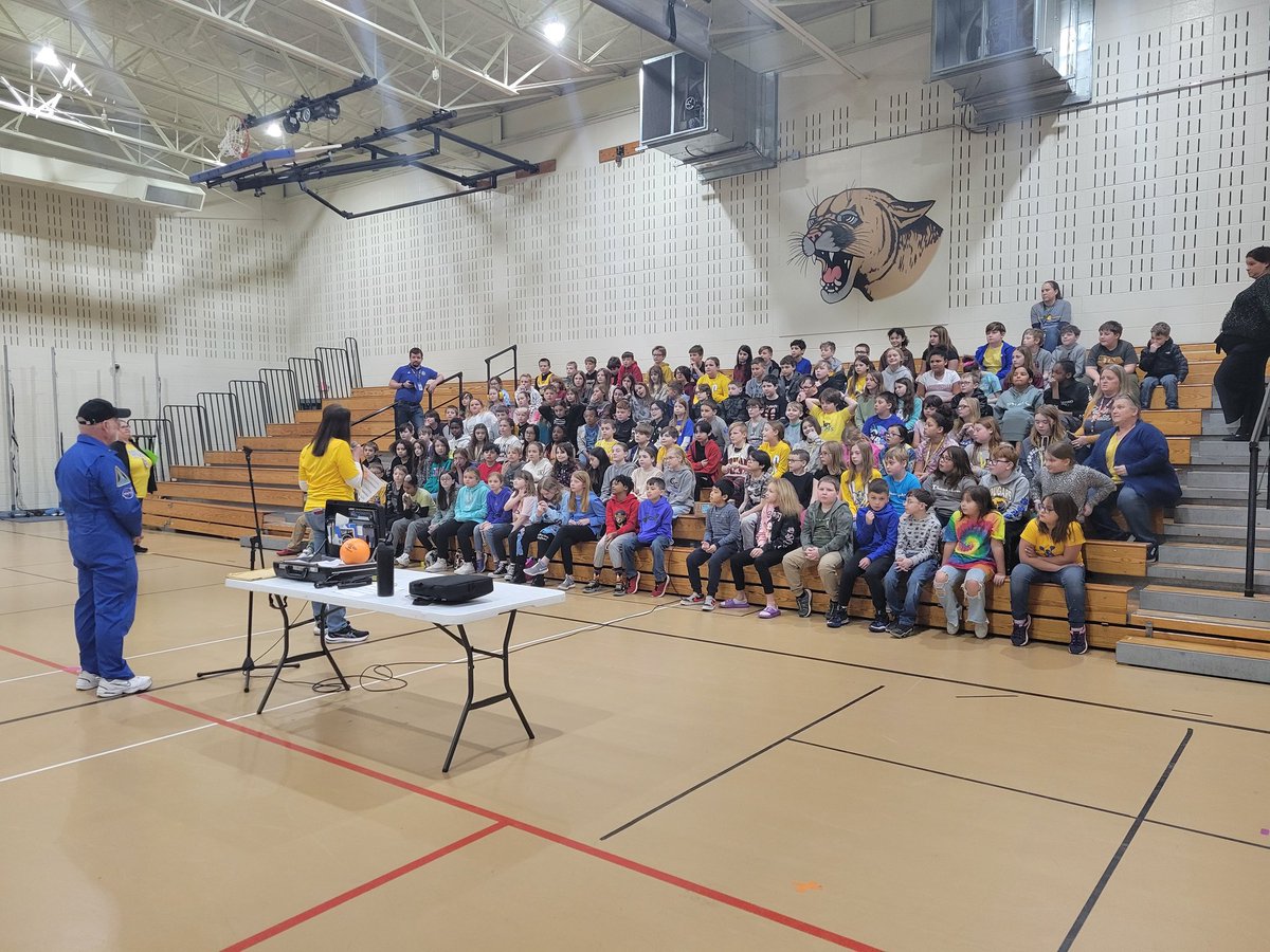 Big thanks to Joey Johnson for sharing his out-of-this-world experiences at space camp with our 4 graders at MIS today! 🚀🛰 Your insights inspire us all! #proud2bmis #1GC