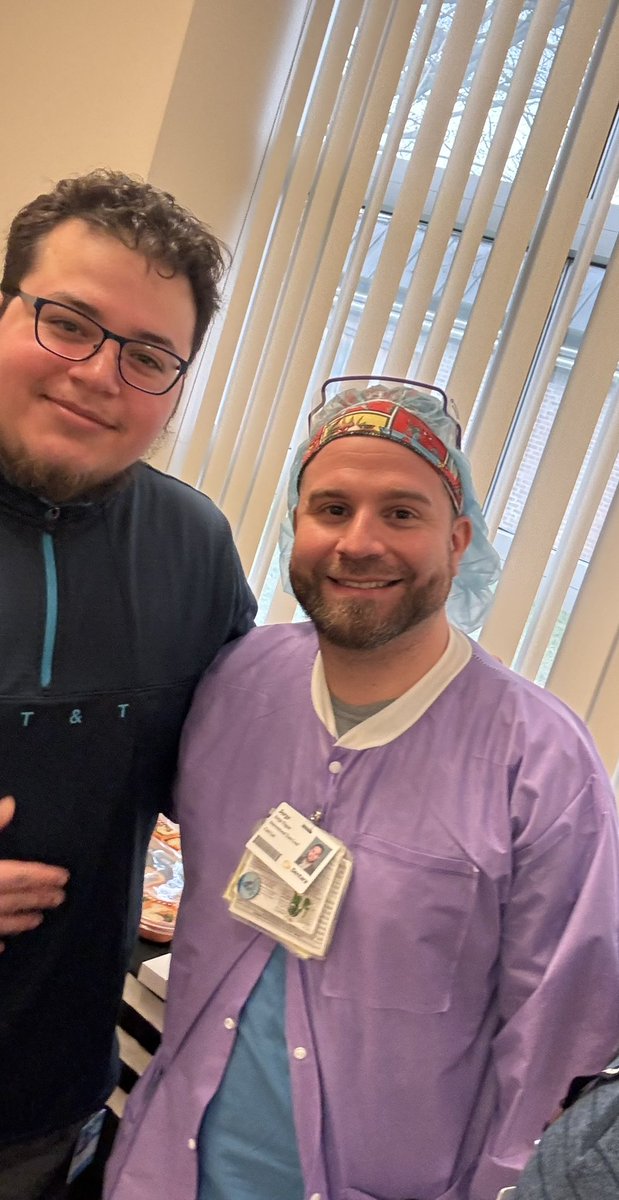 Martin Salgado (@martinsalgadova) on Twitter photo Getting a chance to say thank you to some of our local First Responders 👨⚕️👩⚕️🏥🩺 #HighRollerz @MASMakeItMatter <a href="/LifeAtATT/">Life at AT&T</a> @theeastregion <a href="/FirstNet/">FirstNet, Built with AT&T</a> Getting a chance to say thank you to some of our local First Responders 👨⚕️👩⚕️🏥🩺 #HighRollerz @MASMakeItMatter <a href="/LifeAtATT/">Life at AT&T</a> @theeastregion <a href="/FirstNet/">FirstNet, Built with AT&T</a>