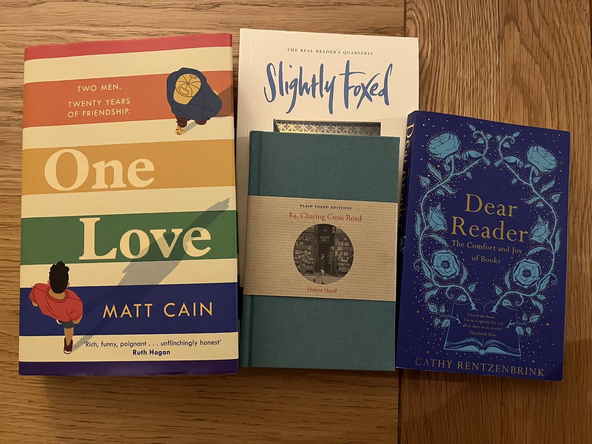 Such a good time tonight @BooksAlbans for the monthly After Hours Book Club where lots of lovely readers shared their recent/current reads. This was my typically eclectic selection: one new, one classic revisit and one from a much respected writer. #indiebookshop