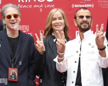 God bless, Richard Lewis peace and love to Joyce peace and love. 😎✌️🌟❤️🎶🥦🌈🍒☮️