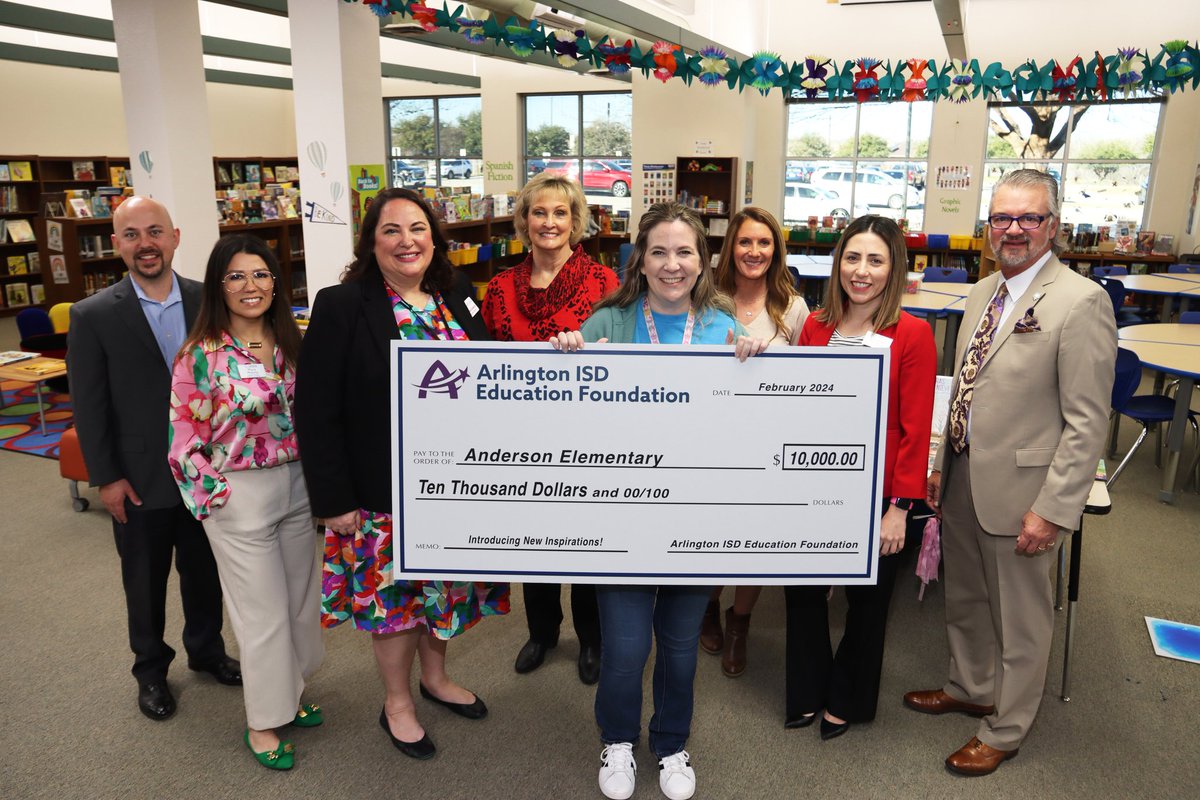 Anderson Elementary Library tweet media