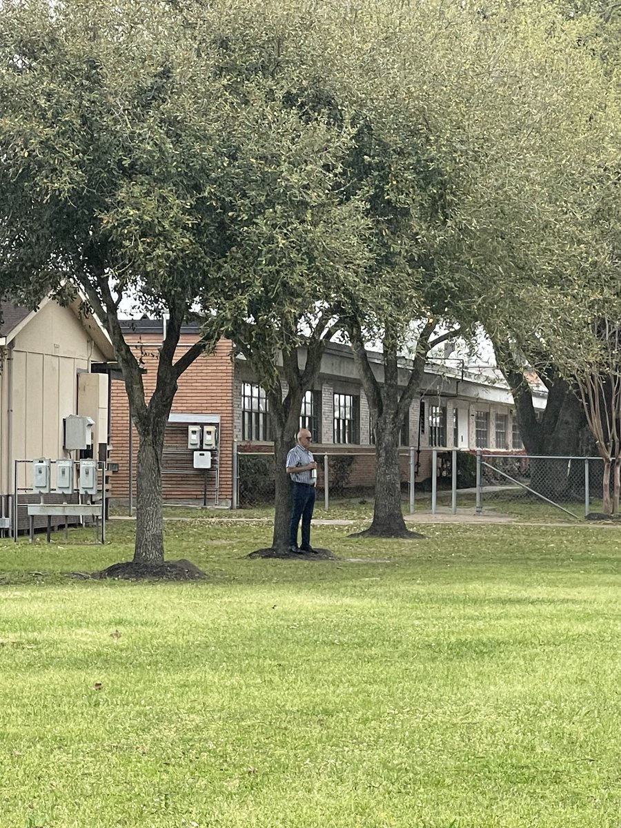 Mr. Peña tweet media