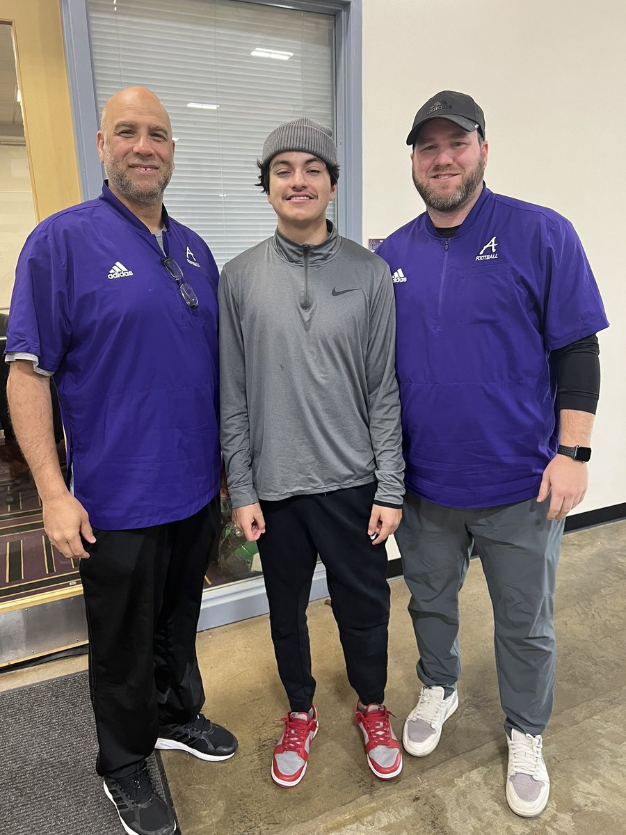 Coach J.Lopez tweet media