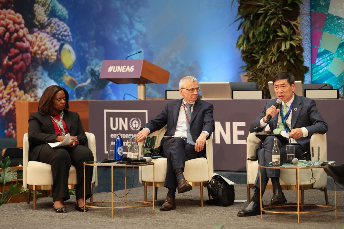 Wednesday at #UNEA6, high-level dignitaries joined exhausted delegates Multilateral Environmental Agreement Day celebrated the interlinkages between environmental issues Negotiations on draft resolutions were far from celebratory but marched on ➡️enb.iisd.org/unea6-oecpr6-2…