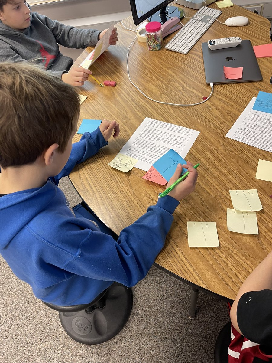 Miss Kennedy tweet media