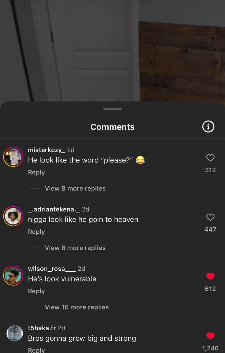 slvppy's tweet photo. the internet is not a real place 😭 https://t.co/3jjTBsFpvA