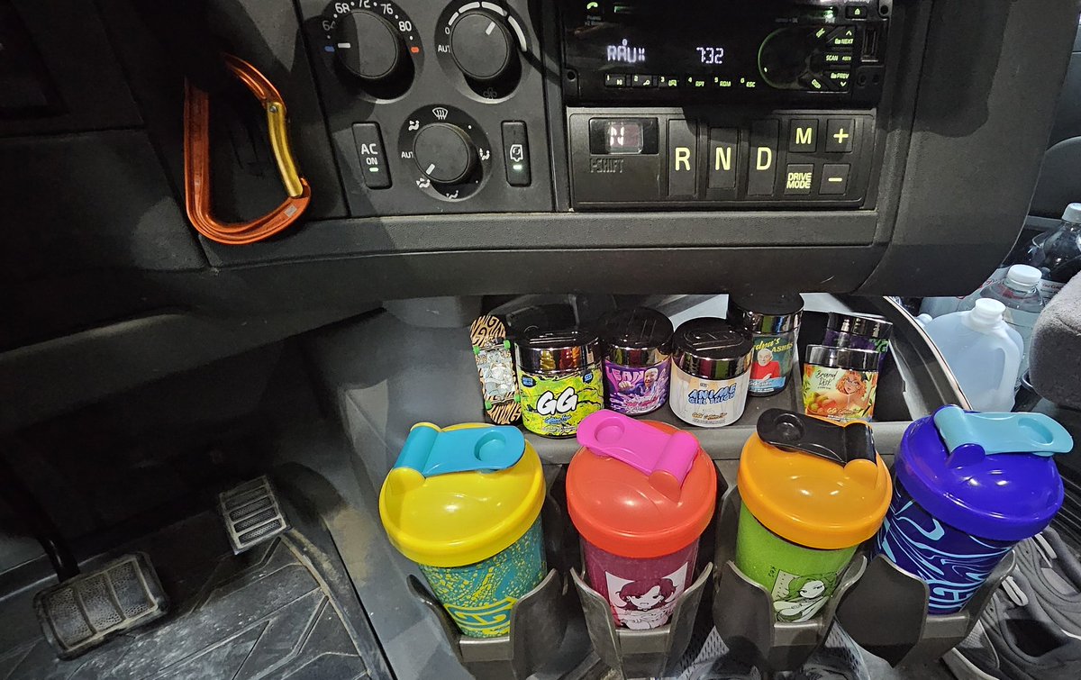StanEnterprises's tweet photo. @GamerSupps Drivin' Trucks &amp; Drinkin' Supps Babyyy https://t.co/ZvOrZfyZME