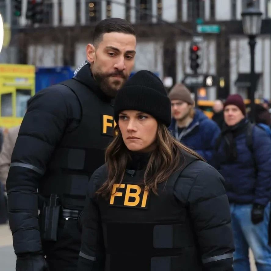 agentbellfbi's tweet photo. 🥹😍

 #fbicbs #zibell #maggiebell #omarzidan #missyperegrym #zeekozaki #fbiseries #globoplay #cbs #fbiagent #fbifam #fbi https://t.co/bo5v8o2eRs
