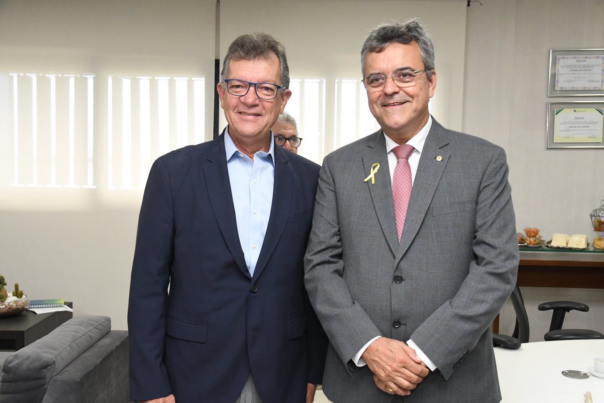 laerciosergipe's tweet photo. 👏🏻O meu correligionário e deputado estadual @PimentelLuciano assumiu a presidência da Comissão de Infraestrutura, Minas e Energia da União Nacional dos Legisladores e Legislativos Estaduais (Unale). Parabéns, deputado, estamos confiantes no seu compromisso com o progresso! 🚀 https://t.co/gv06FB7gU7