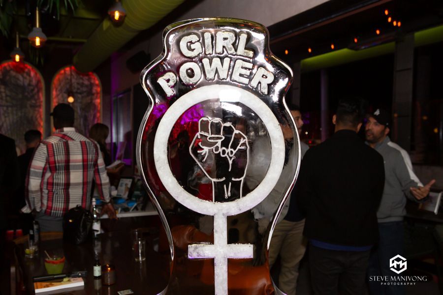 acidrainwaterHQ's tweet photo. Our team was so inspired by all of the badass attendees at Billboards Inc.'s Flawed &amp; Fabulous Women Empowerment Event! Thanks to all who stopped by to grab a can of #AcidRainWater and chat with us 💧 #fuelyourfun #alcoholfree https://t.co/ccMloLJQ8n