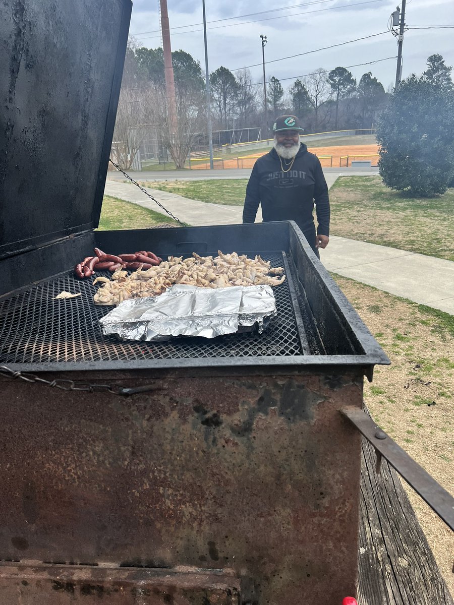 LeaderLockhart's tweet image. #BlackHistoryMonth  event @CulbrethCougars happening now! Coach Knight, AD Dixon, Mr. Scott and friends of Culbreth doing what they do best, taking care of business and people! #unity #learn #celebration