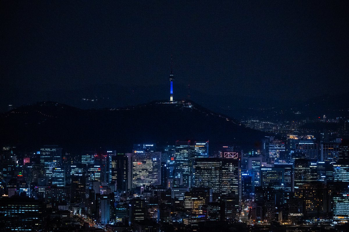 VisitaCorea's tweet photo. Desde Palgakjeong de Bugak, puedes disfrutar de esta impresionante vista de la ciudad de Seúl ⭐️✨

📍 Bugaksan-ro 267, Pyeongchang-dong, Jongno-gu, Seúl https://t.co/bXrfPxSIfz