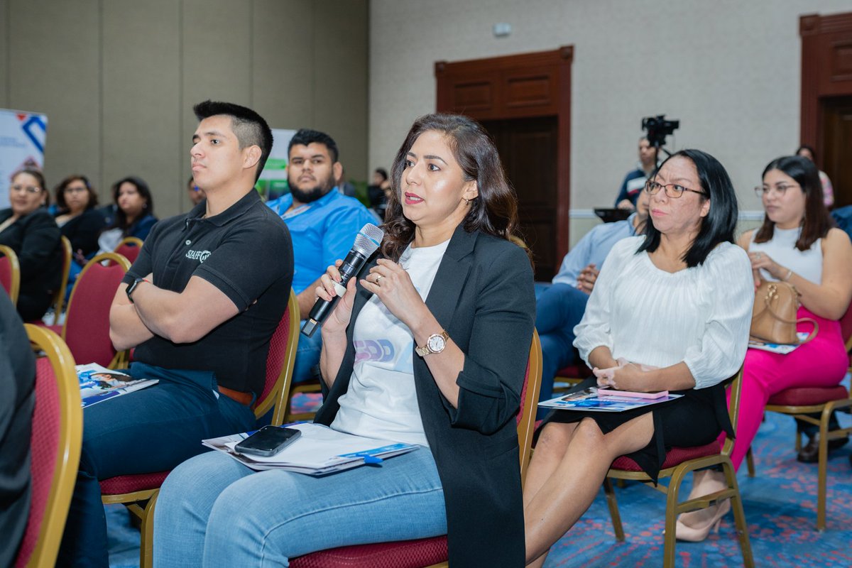 Today was a day full of innovation and technological knowledge at the CyberWeek event by @camarasal! Thanks to Edwin Mejía and Gerardo Kuri from our Applaudo team for sharing their expertise in Cybersecurity and Blockchain.

#Applaudo