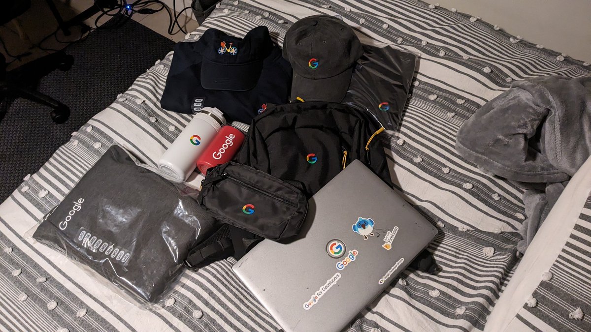 AmaniBisimwa4's tweet image. Now I have definitely become a Googler 🥰🎊🎉

@Google #GoogleSwag #GoogleMerchShop shop.googlemerchandisestore.com

🥰🔥🔥