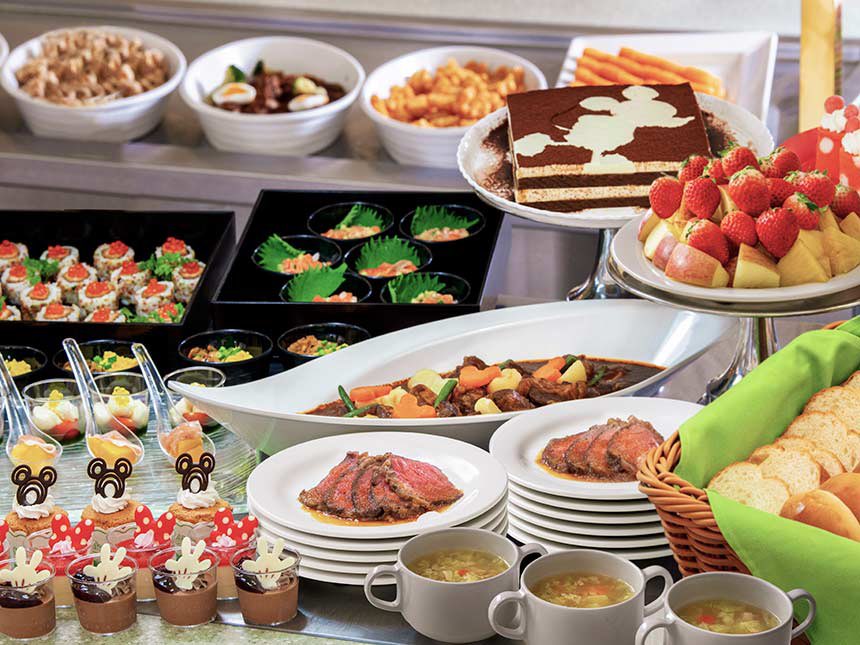 販売再開】 4月1日より、クリスタルパレス・レストランにてブッフェ