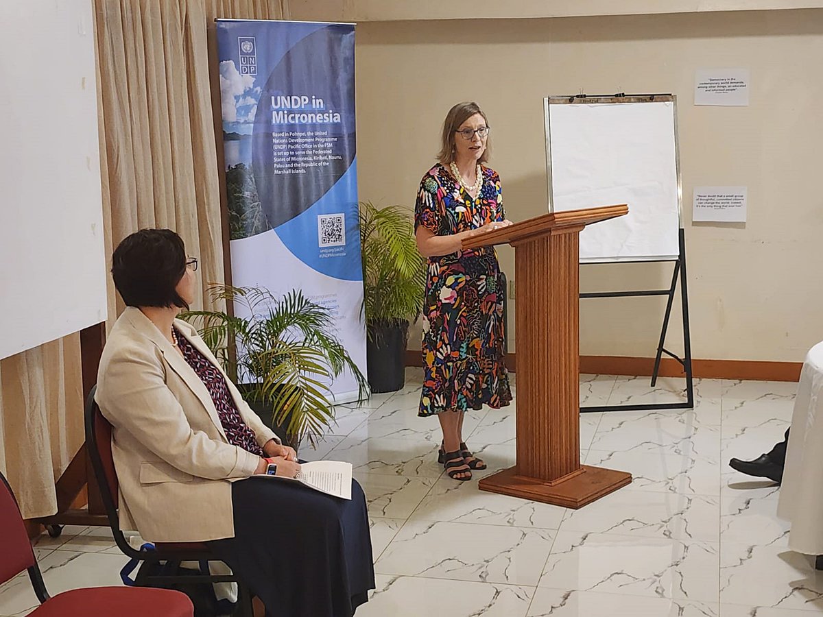 Staff from Electoral Management Bodies in the North #Pacific (🇲🇭 🇰🇮 🇫🇲🇳🇷) have convened on 🇫🇲 for a 3-day workshop conducted by the Pacific Islands, Australia, and New Zealand Election Administrators (PIANZEA) network. This work is supported by both @dfat 🇦🇺 and @MFATNZ 🇳🇿.