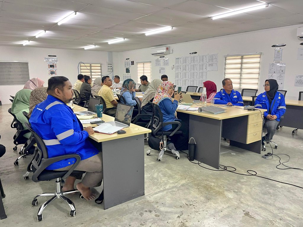 PasukanProjekTrg tweet media