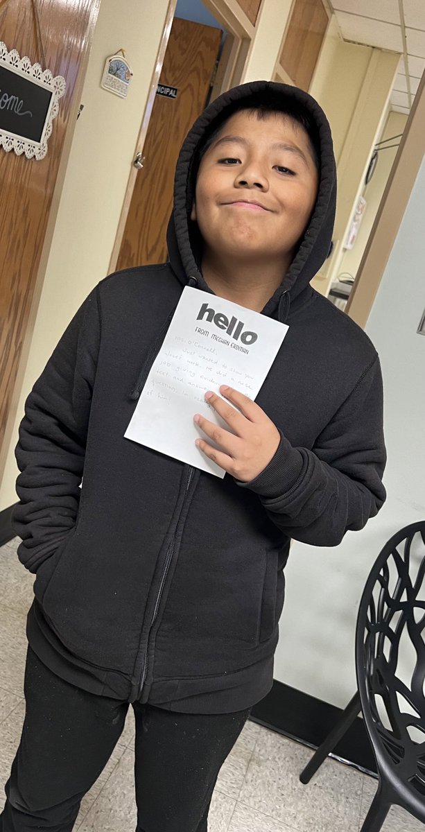 kellyaoconnell's tweet image. Started my day with a positive office referral celebrating this amazing writer. His ability to use evidence from the text and elaboration techniques is impressive! #MarsStars #WritingMachine @megh_erdman