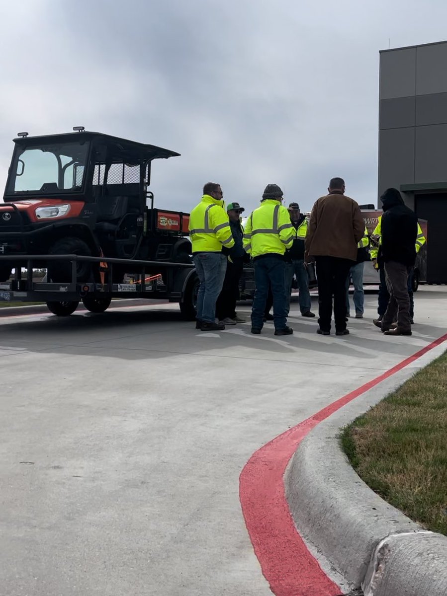 TexasPWRT's tweet photo. TX-PWRT has been requested by the Texas Division of Emergency Management to respond to the Texas Panhandle Wildfires.  Crews loaded equipment and are currently enroute to provide public works assistance. https://t.co/AGj73w7Fcv