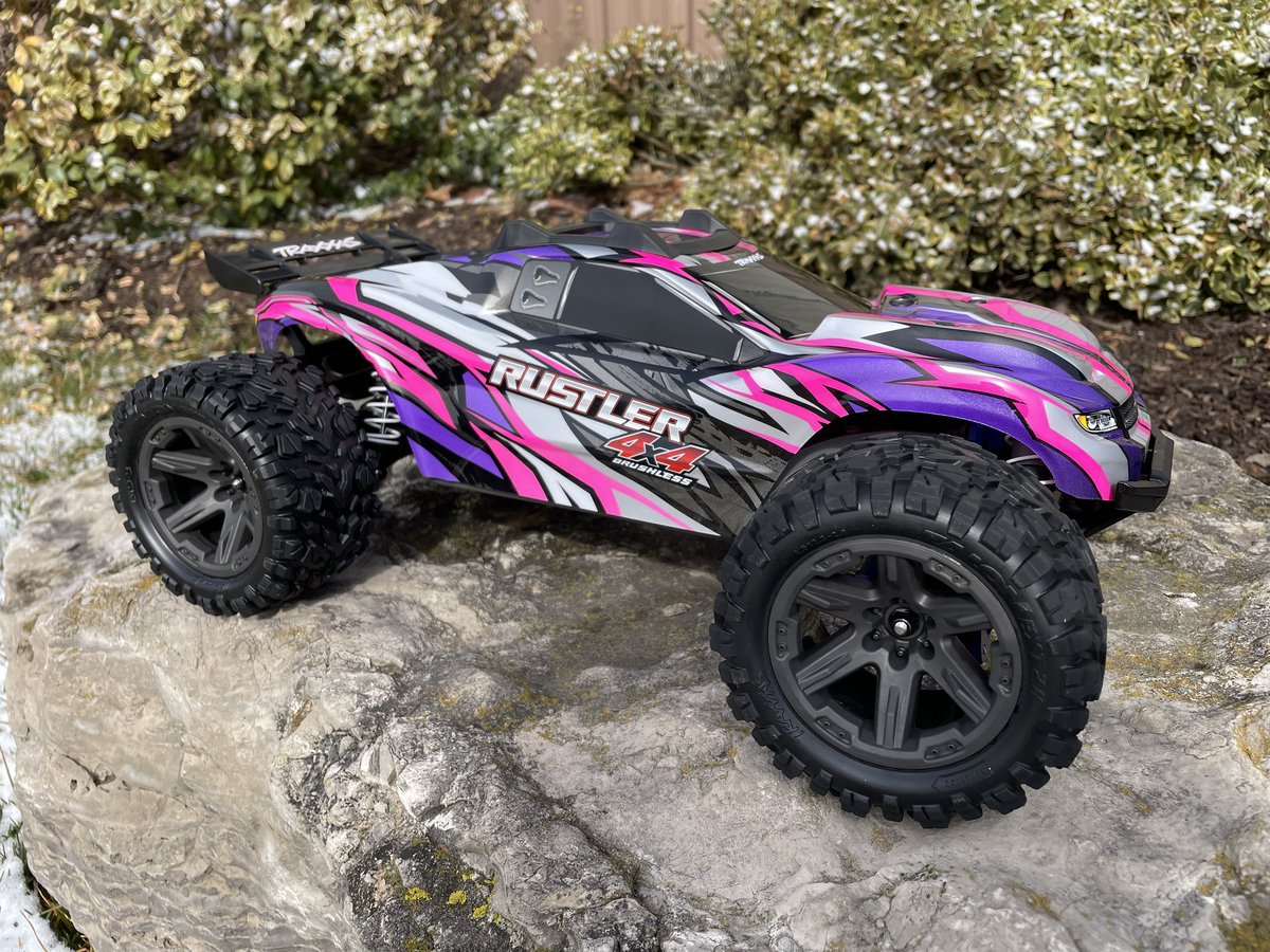 Rock the PINK. 🩷
New color now available for the #Traxxas Rustler 4X4 with BL-2S brushless power — Stop by your LHS today to check it out —> traxxas.com/FindADealer 🛍️

[[Model # 67164-4]] #Rustler4X4
#FastestNameInRadioControl #RC
#TraxxasRustler #ShopLocal