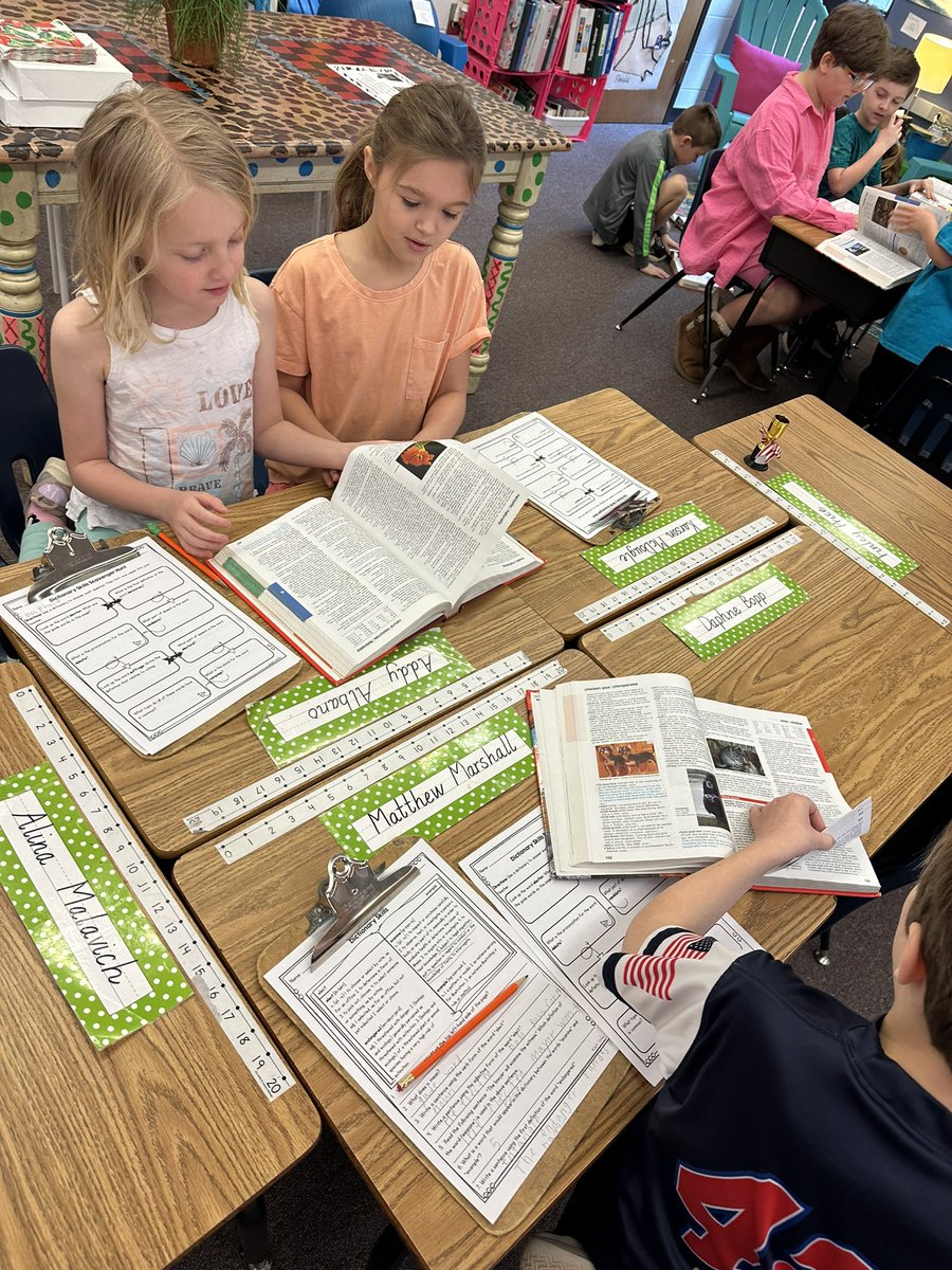 Vaughan Second Grade tweet media