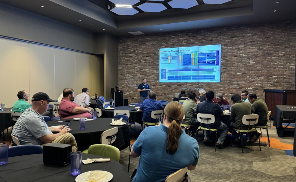 Jason Valentine speaking at the <a href="/OrlandoVMUG/">Orlando VMUG</a> tonight! Thank you <a href="/Synology/">Synology Inc.</a> for the sponsorship and hosting our meeting! #VMUG #ORLVMUG #FLVMUG