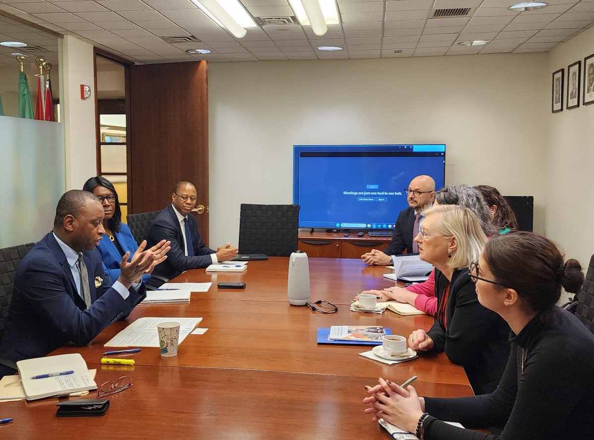 as_bello's tweet image. Glad to catch up with ASG for #Peacebduilding @ElizabethSpehar this morning. We underscored the need to invest more in prevention and analysis and to reinforce @WorldBank/@UN partnership for greater impact on #populations. We also discussed issues related to #fragility &amp;amp; #climate