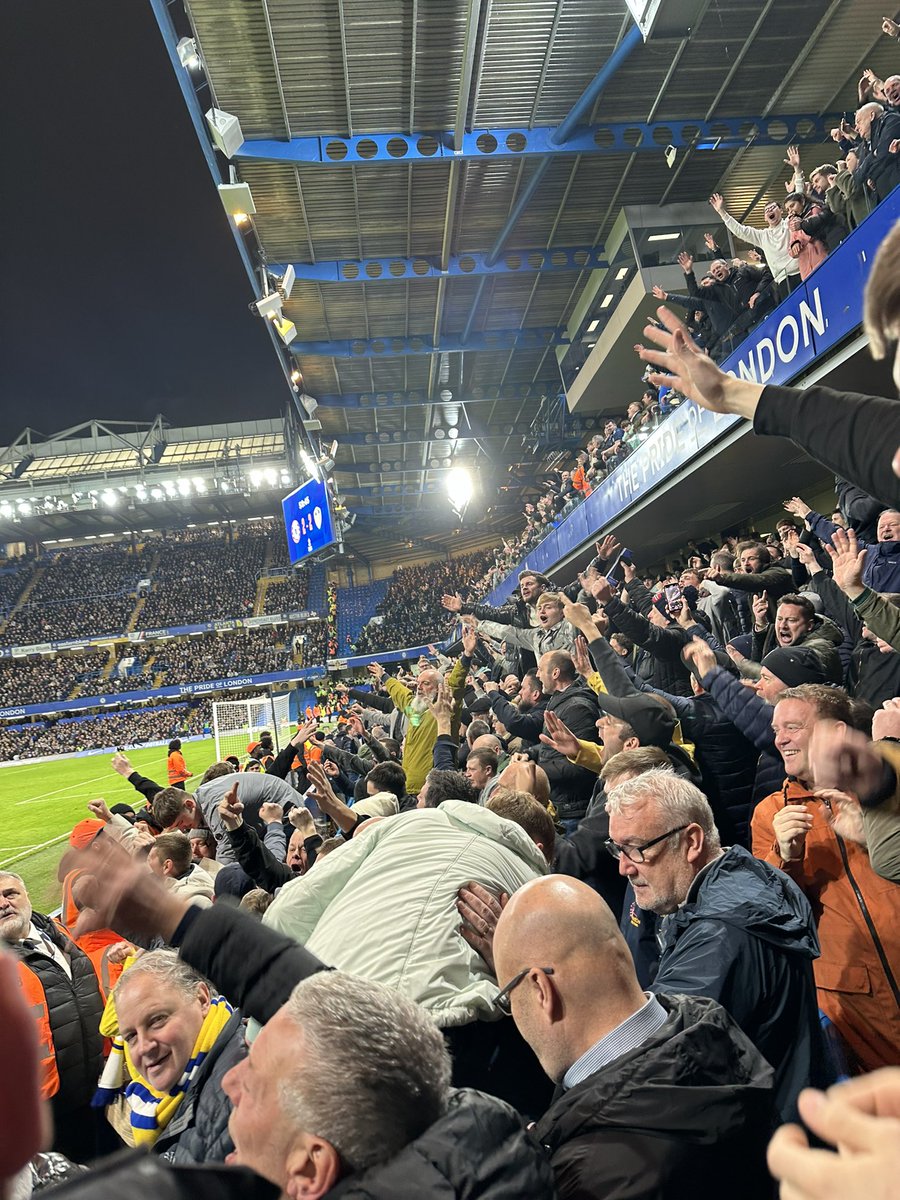#LUFC