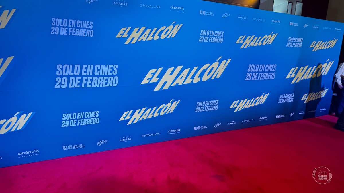 ¡Ya llegamos a la premiere de #ElHalcón de @CinepolisDist! #PalomaYNacho