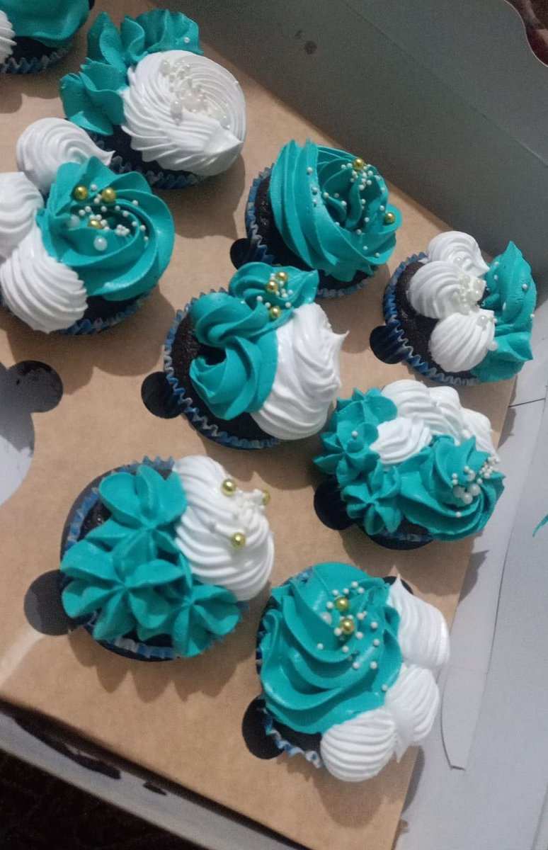 MMBakes's tweet photo. Mini Cup Cakes and customised cakes are available on your choice
Inbox for price and order placement.
#ElectionResults #viralvideo #adultingshowmax #WhatsApp #TikTok #Lahore https://t.co/XcED4Fl3QA